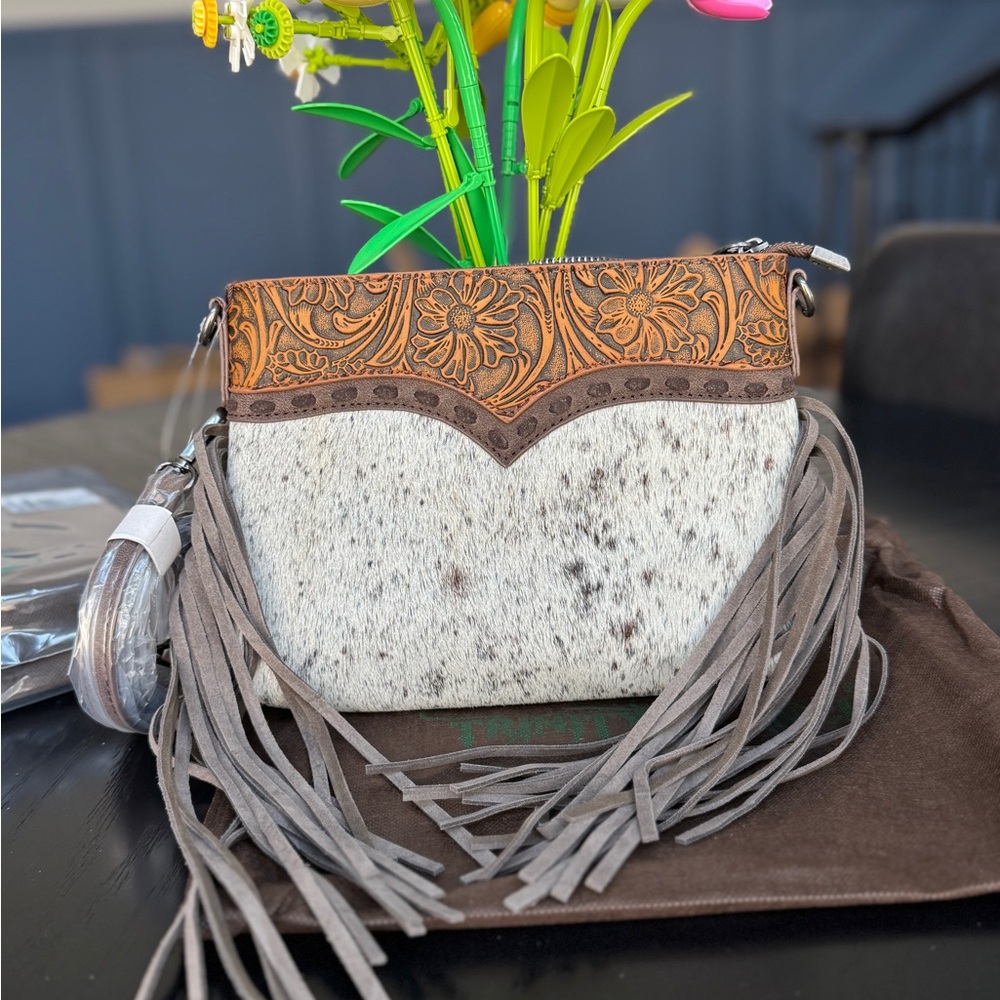 Trinity Ranch Cowhide/Tooled Fringe Crossbody Coffee NWT
